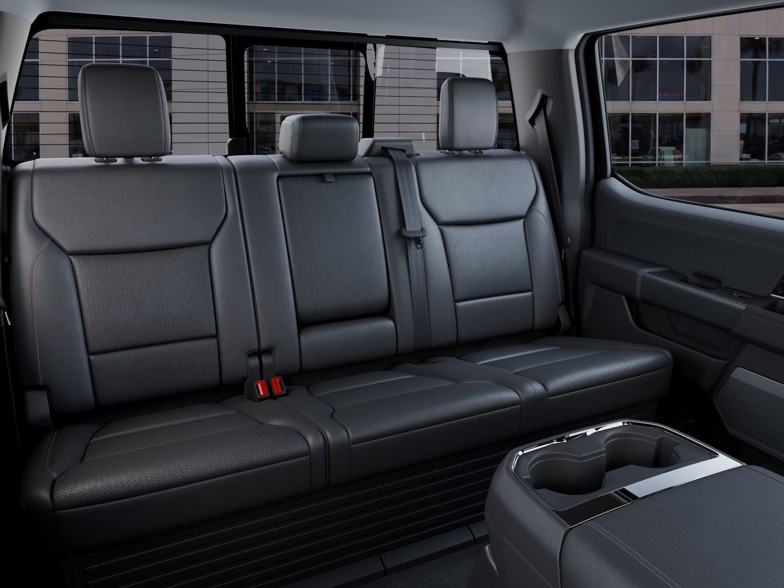 2027 Ford Super Duty F-350 Lariat
