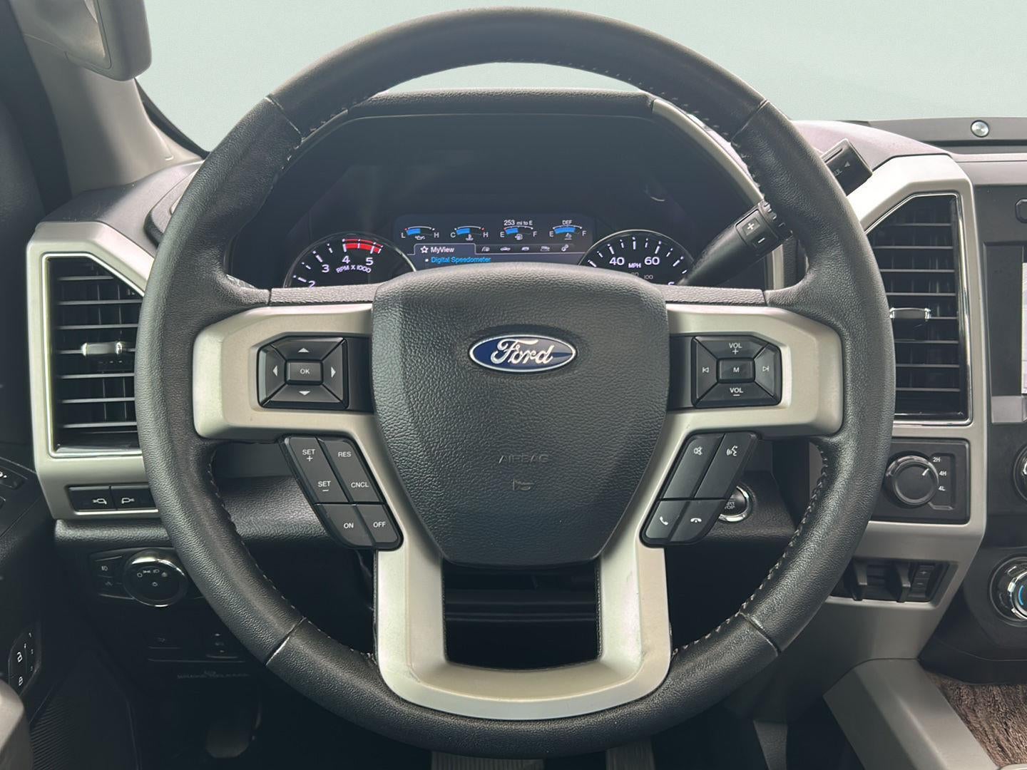 2019 Ford Super Duty F-350 Lariat