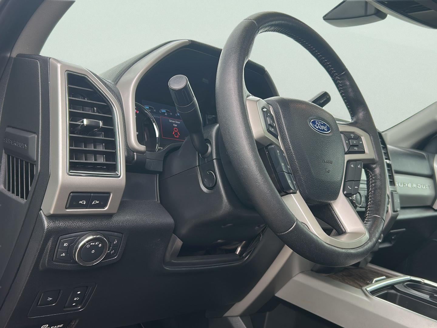 2019 Ford Super Duty F-350 Lariat