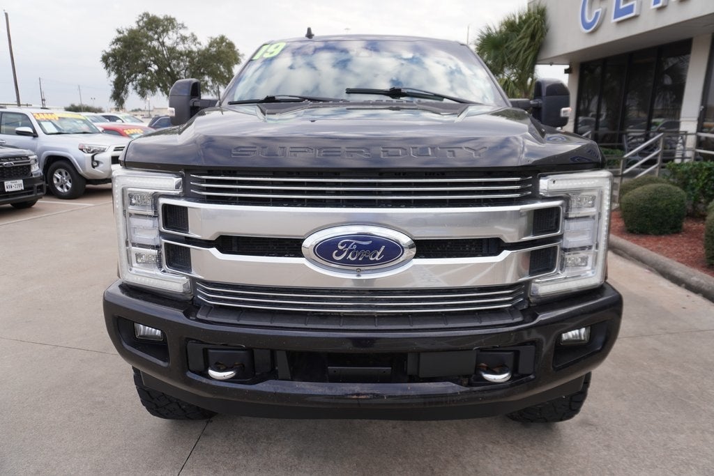 2019 Ford F-350SD Limited