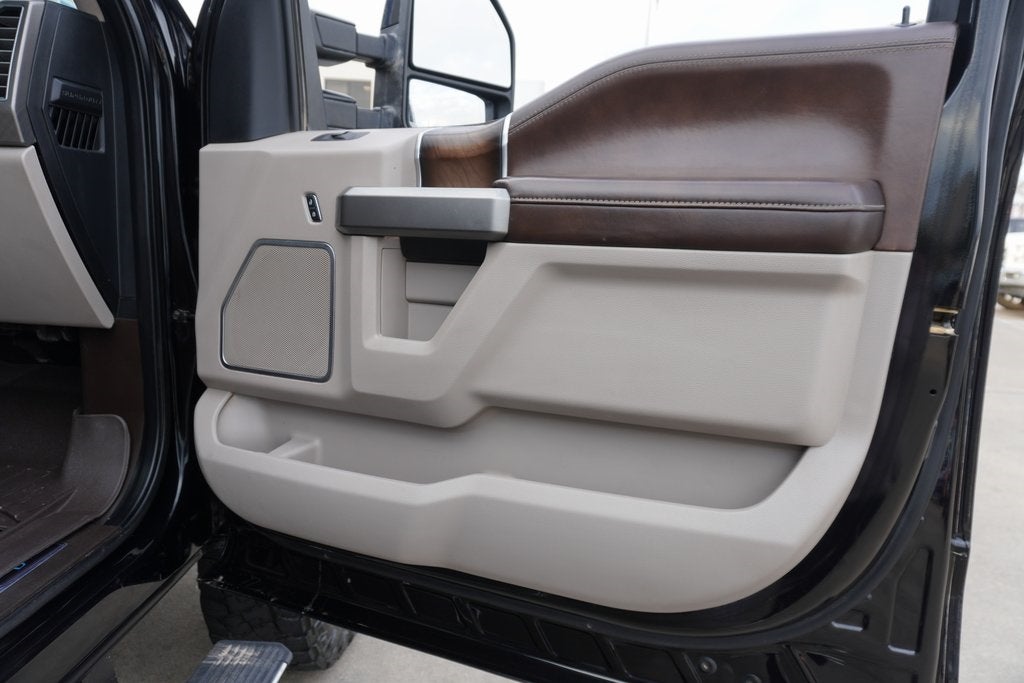 2019 Ford F-350SD Limited