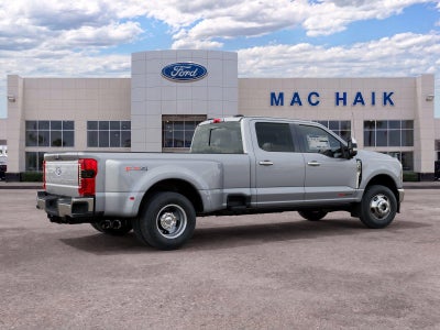 2027 Ford Super Duty F-350 DRW Lariat