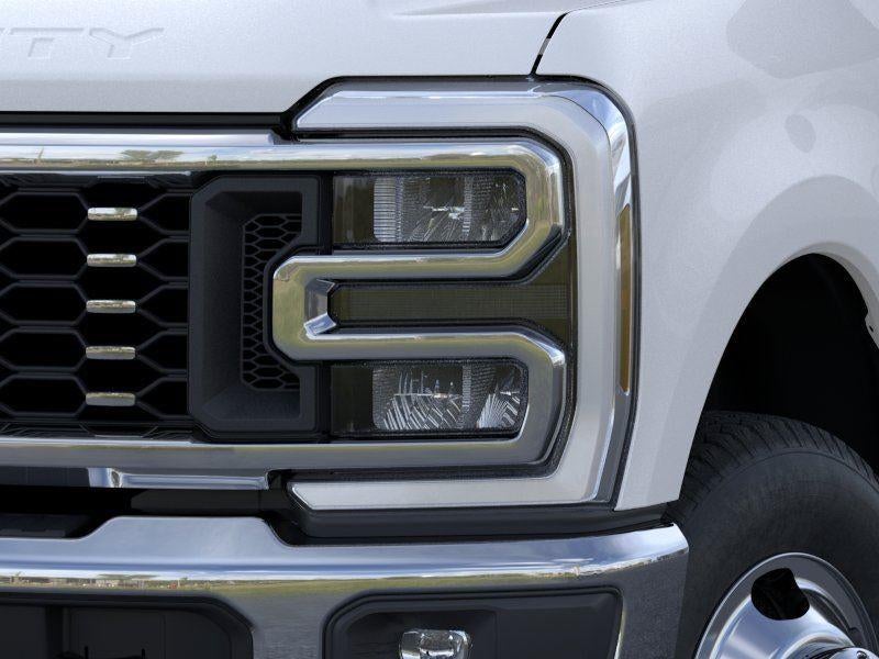 2026 Ford Super Duty F-350 DRW Lariat