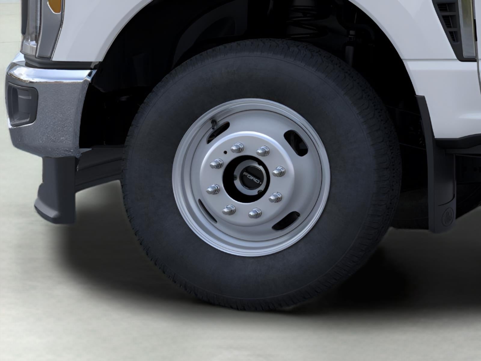 2026 Ford Super Duty F-350 DRW XL