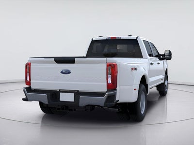 2026 Ford Super Duty F-350 DRW XL