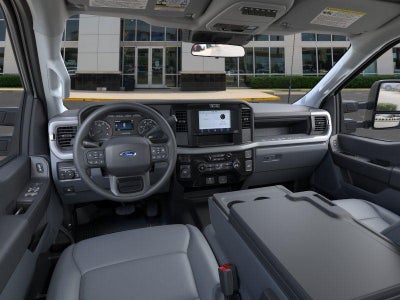 2026 Ford Super Duty F-350 DRW XL