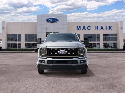 2027 Ford Super Duty F-450 DRW Platinum