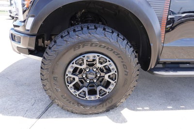 2025 Ford F-150 Raptor R