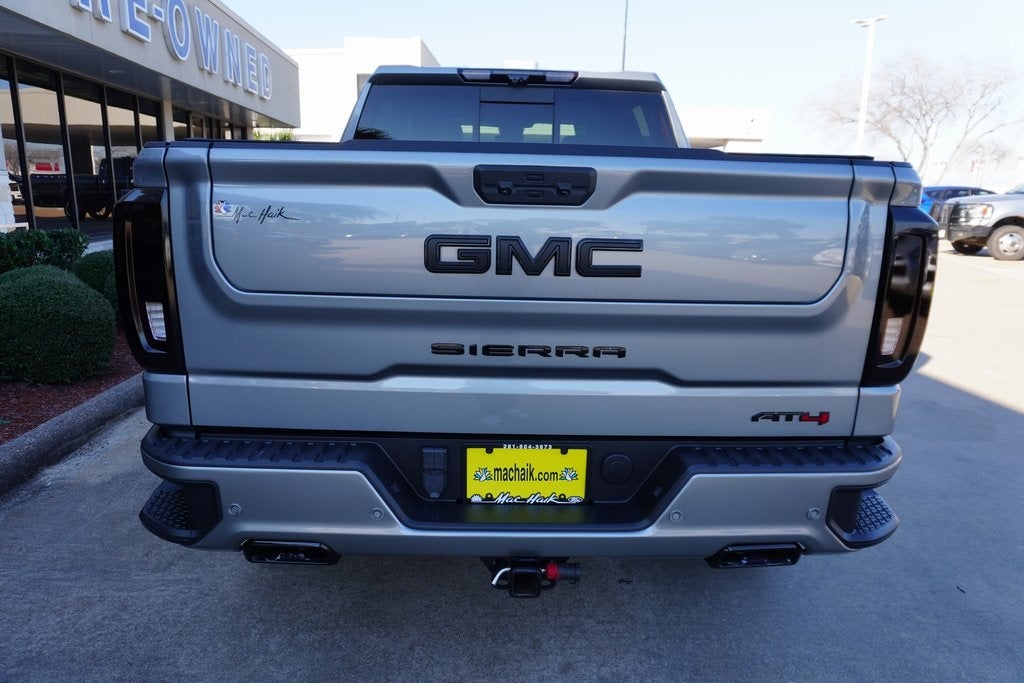 2024 GMC Sierra 1500 AT4