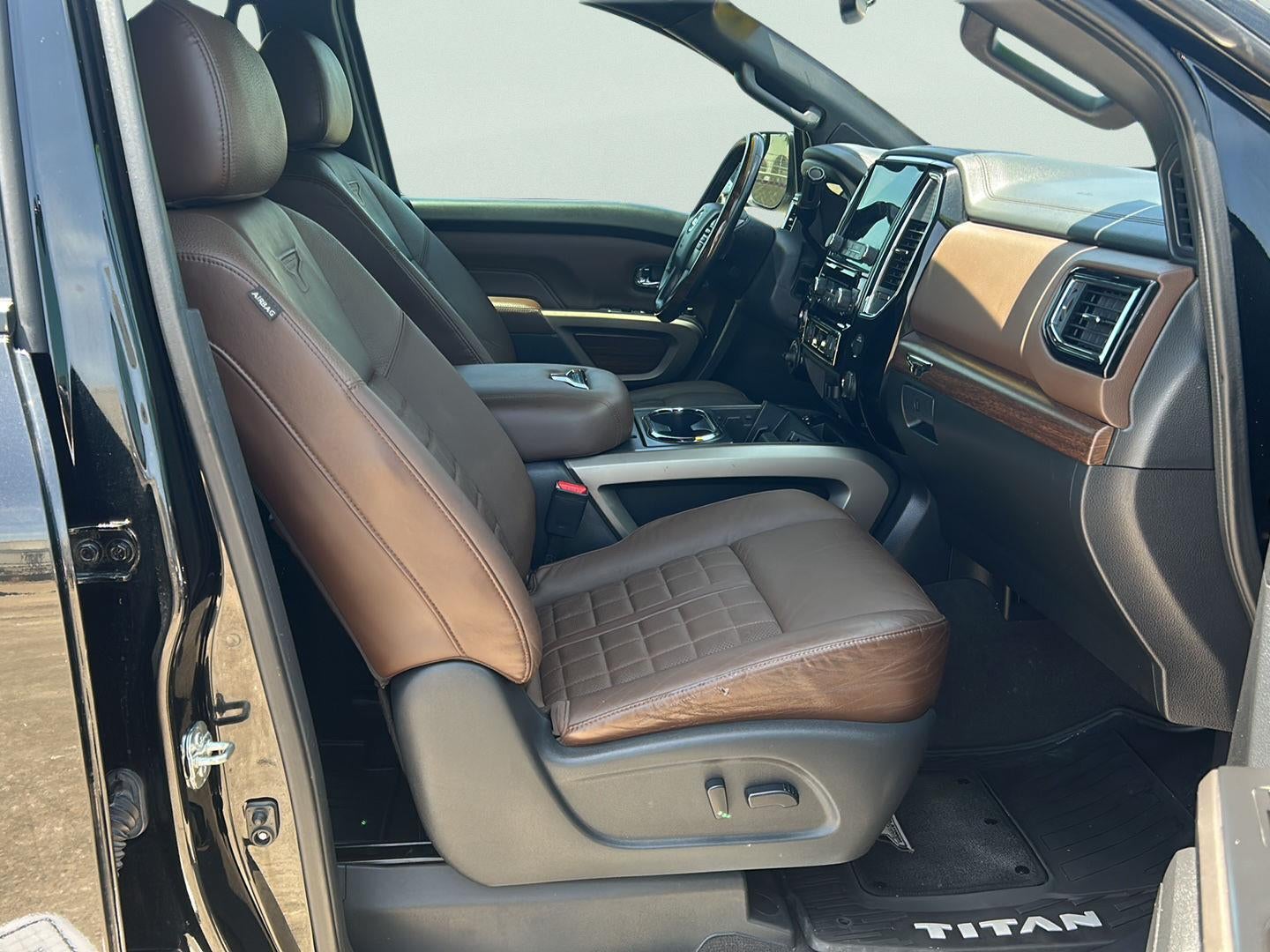 2021 Nissan Titan Platinum Reserve