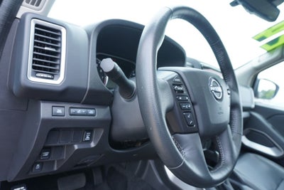 2024 Nissan Frontier SL