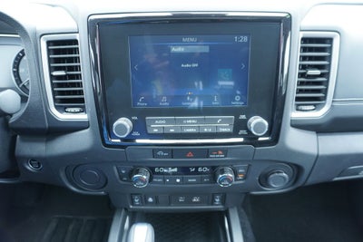 2024 Nissan Frontier SL