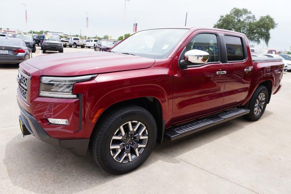2024 Nissan Frontier SL