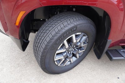 2024 Nissan Frontier SL