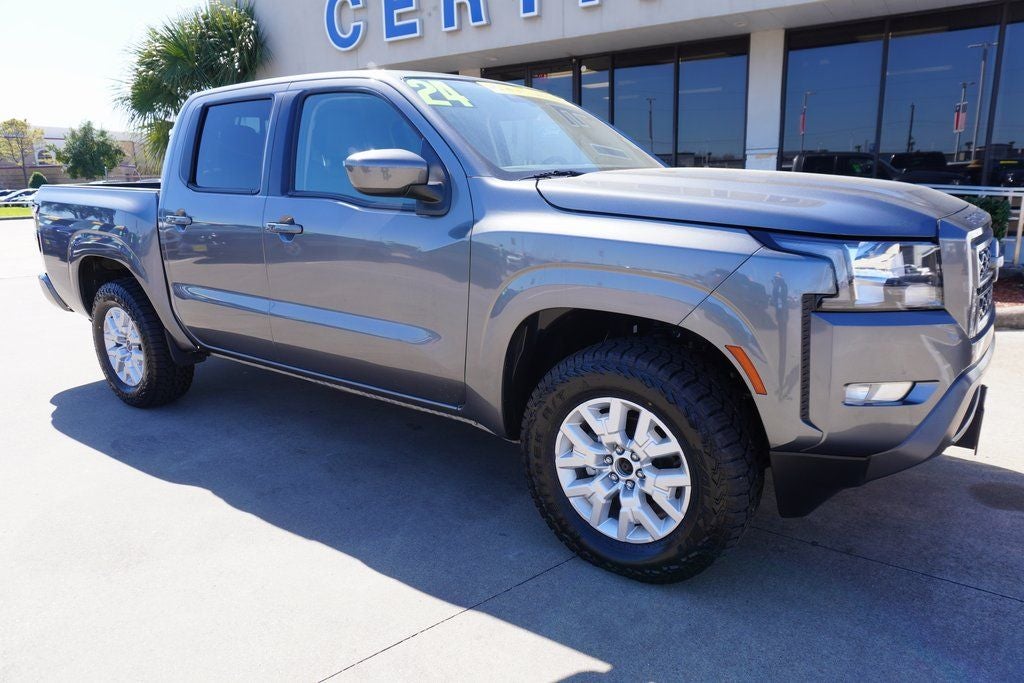 2024 Nissan Frontier SV