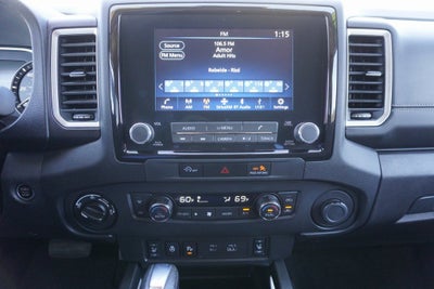 2024 Nissan Frontier SV