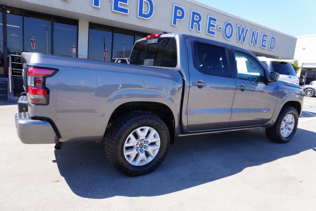 2024 Nissan Frontier SV