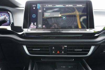 2024 Volkswagen Atlas Cross Sport 2.0T SEL Premium R-Line