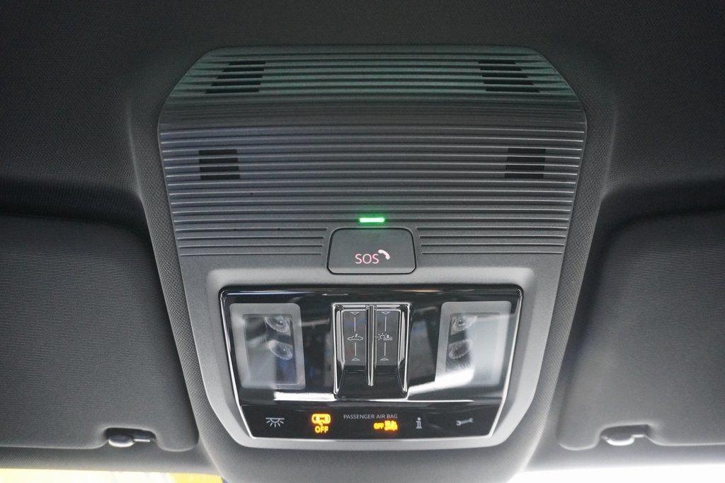 2024 Volkswagen Atlas Cross Sport 2.0T SEL Premium R-Line