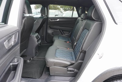 2024 Volkswagen Atlas Cross Sport 2.0T SEL Premium R-Line