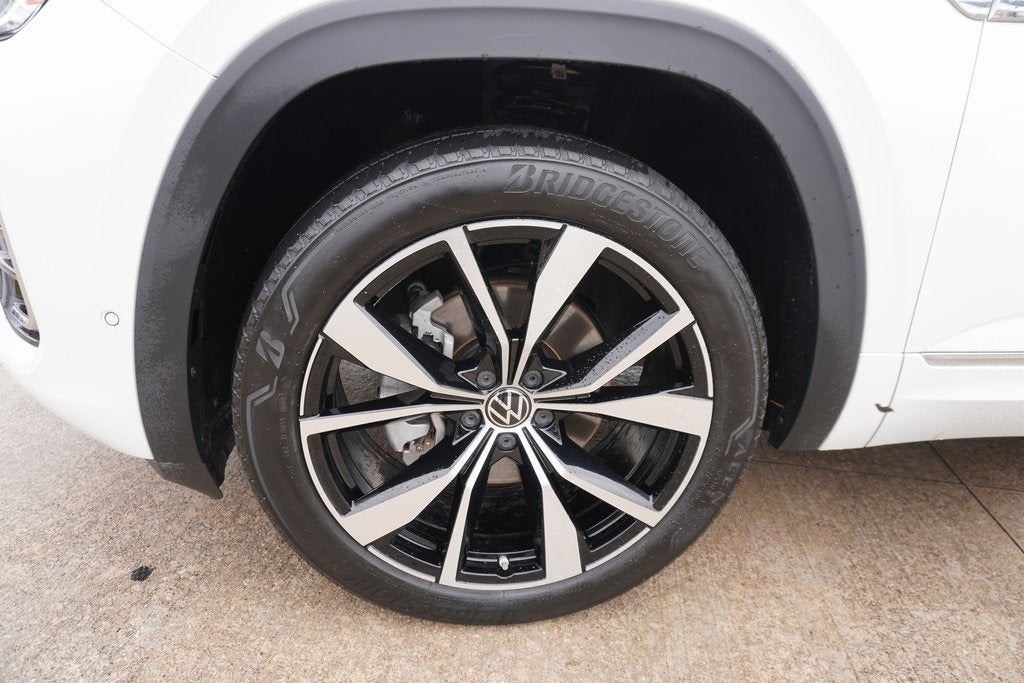 2024 Volkswagen Atlas Cross Sport 2.0T SEL Premium R-Line