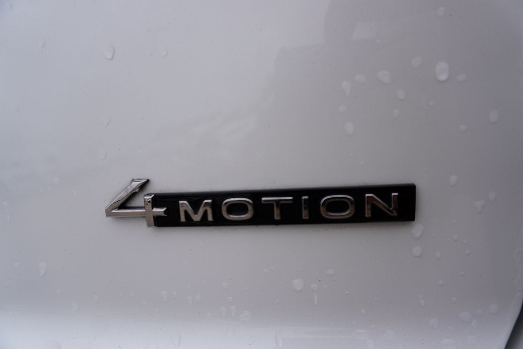 2024 Volkswagen Atlas Cross Sport 2.0T SEL Premium R-Line