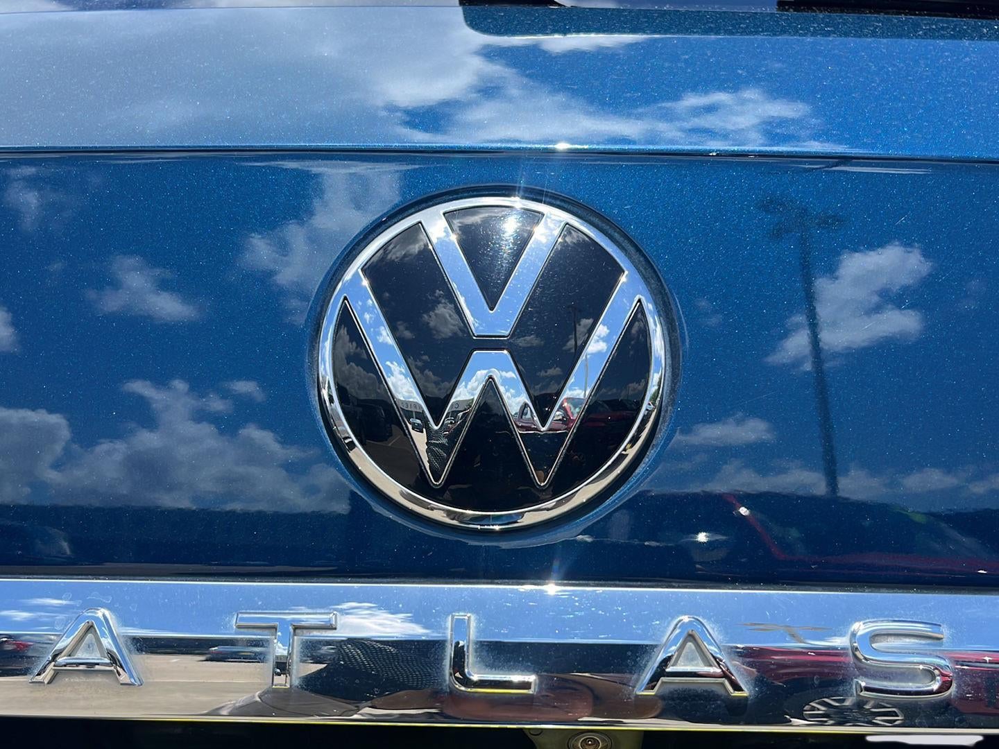 2021 Volkswagen Atlas 3.6L V6 SE w/Technology