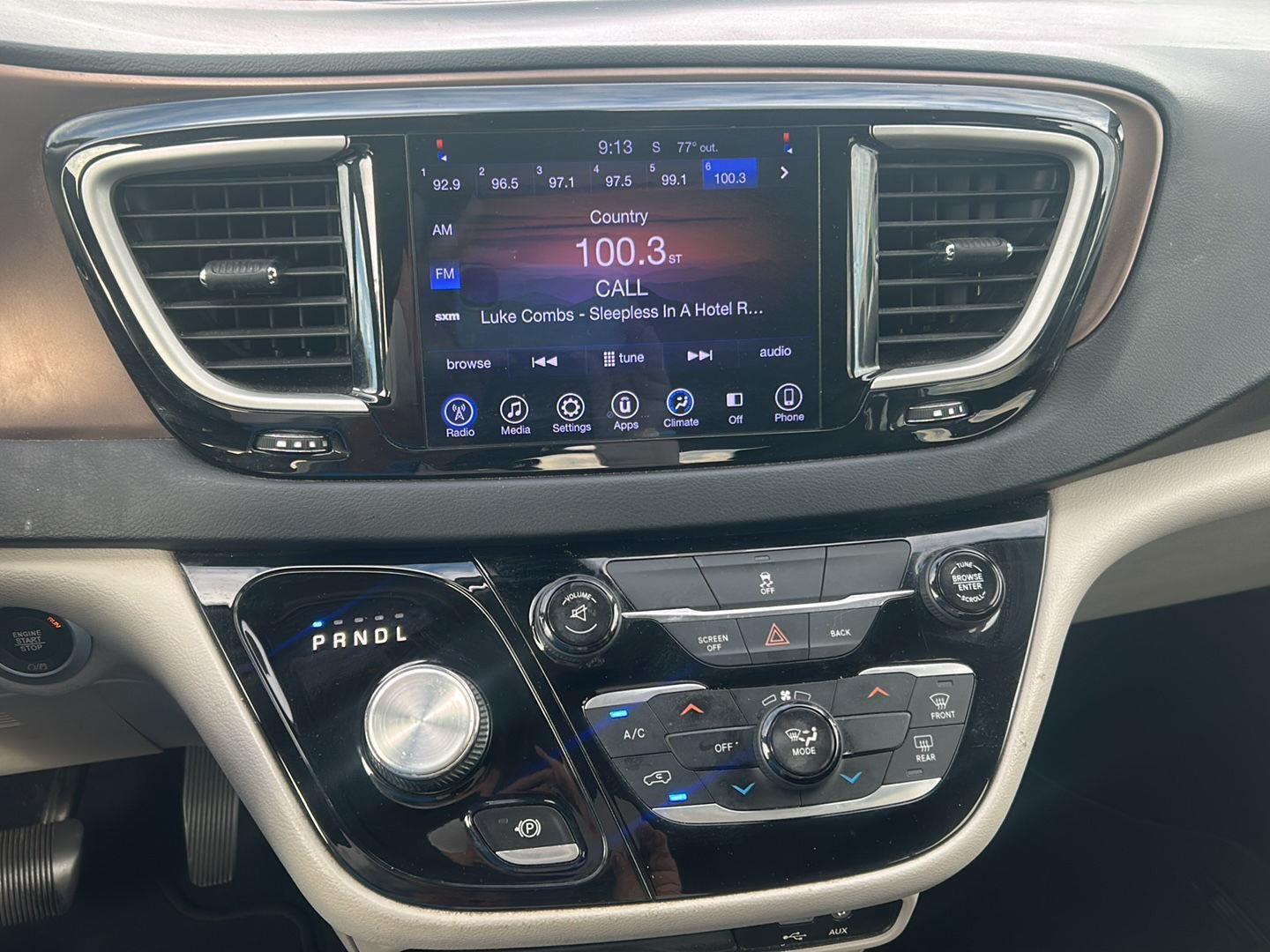 2017 Chrysler Pacifica Touring
