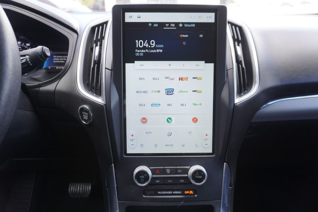 2022 Ford Edge Titanium