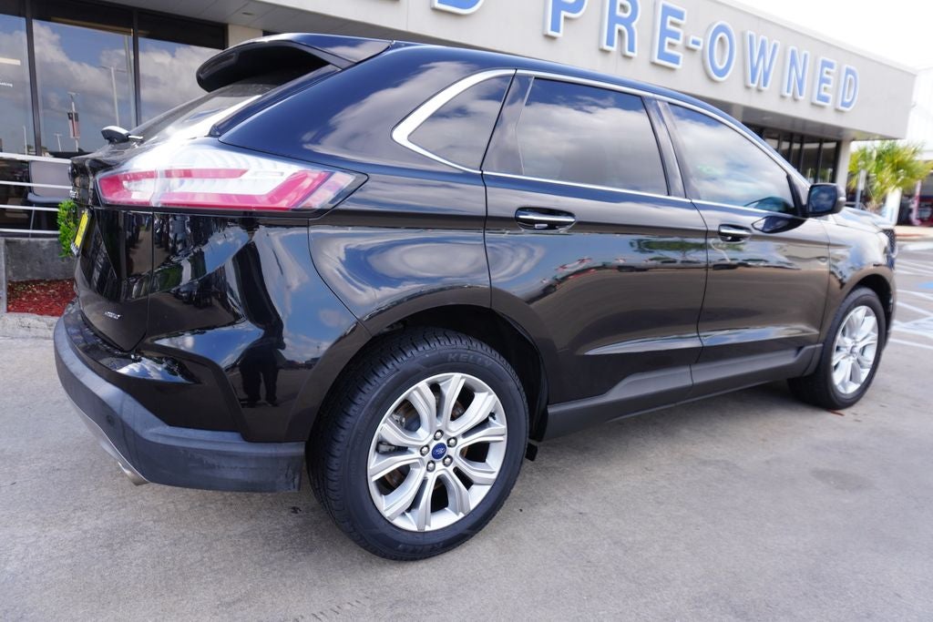 2022 Ford Edge Titanium