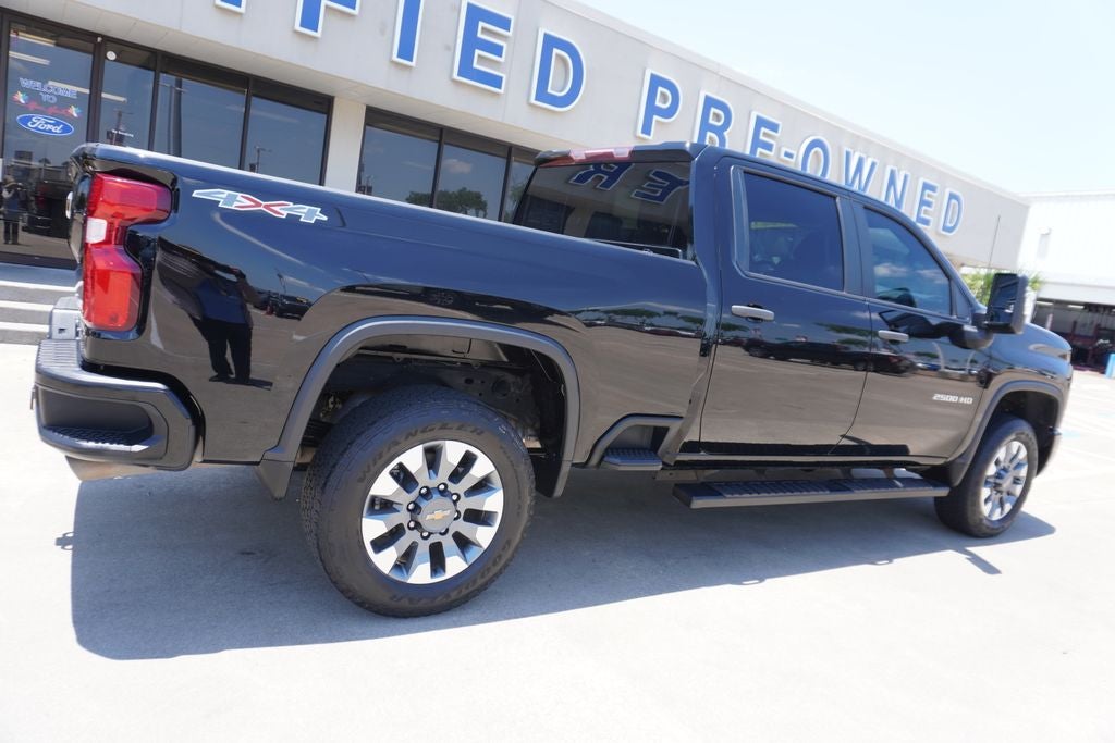 2024 Chevrolet Silverado 2500HD Custom