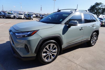 2023 Toyota RAV4 XLE Premium