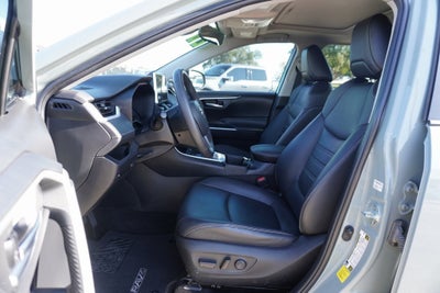 2023 Toyota RAV4 XLE Premium