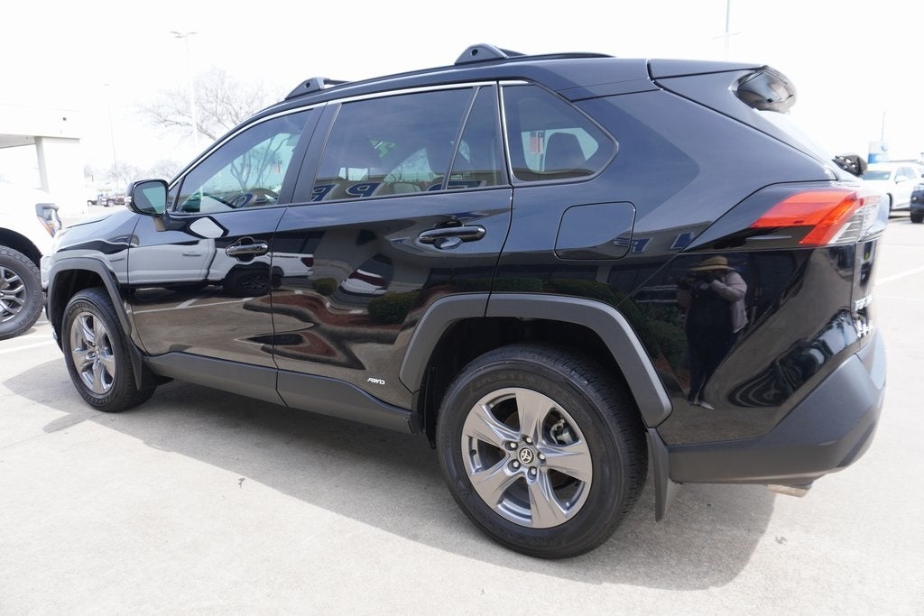2024 Toyota RAV4 Hybrid XLE