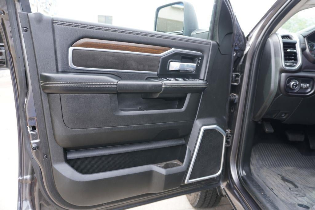 2024 RAM 3500 Laramie