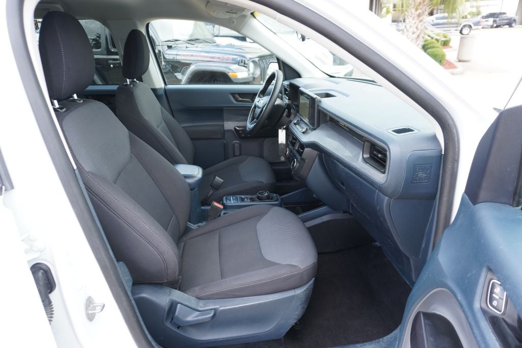 2023 Ford Maverick XL