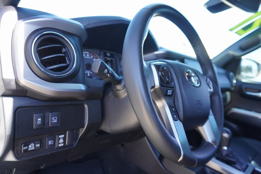 2021 Toyota Tacoma Limited V6