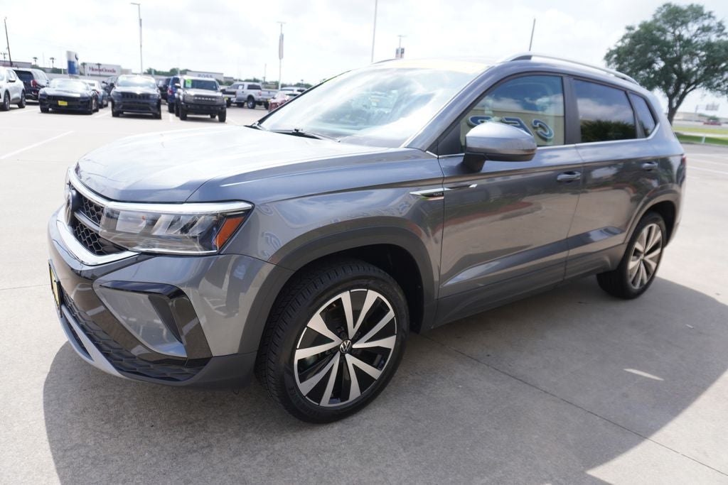 2024 Volkswagen Taos 1.5T SE
