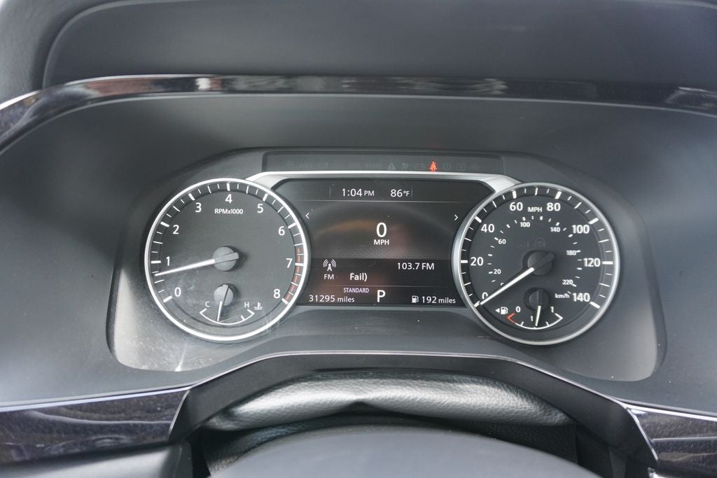 2024 Nissan Pathfinder SV