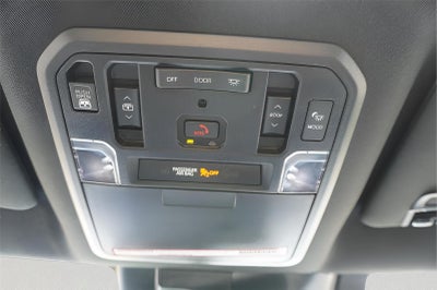 2023 Toyota Tundra Platinum HV