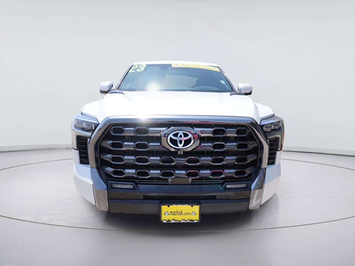 2023 Toyota Tundra Platinum HV