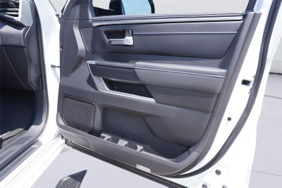 2023 Toyota Tundra Platinum HV