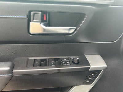 2024 Toyota Tundra Platinum HV