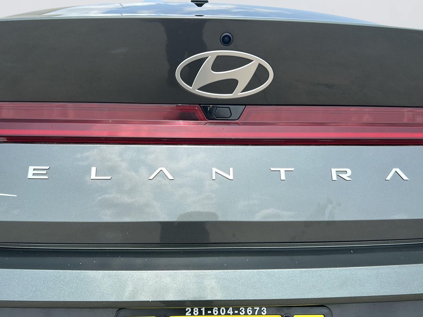 2024 Hyundai Elantra Hybrid Limited