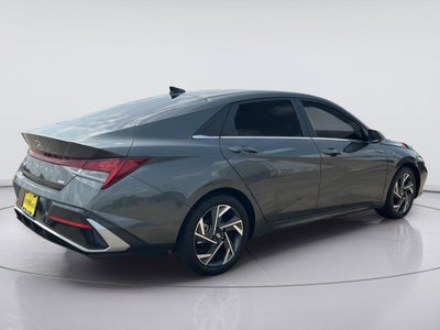 2024 Hyundai Elantra Hybrid Limited