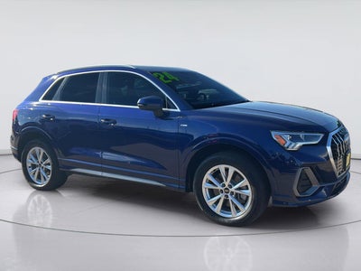 2024 Audi Q3 S line Premium