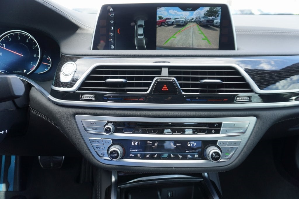 2018 BMW 7 Series 750i