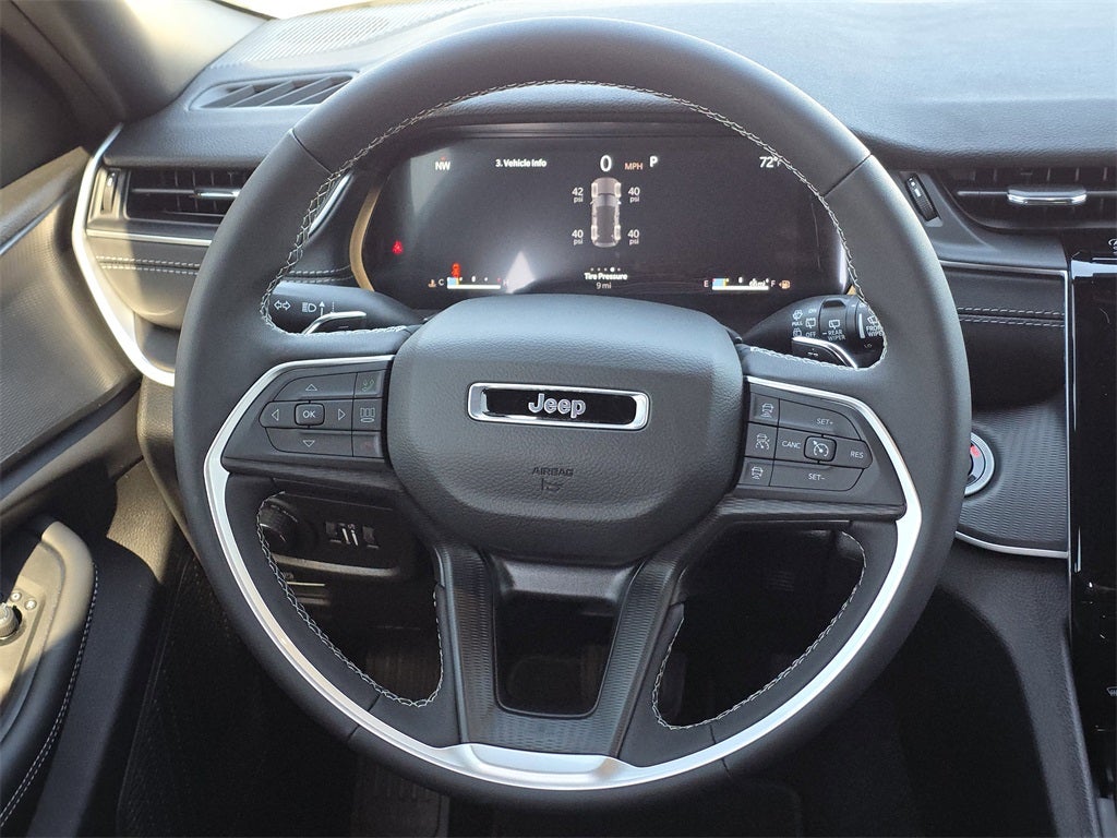 2025 Jeep Grand Cherokee Laredo X