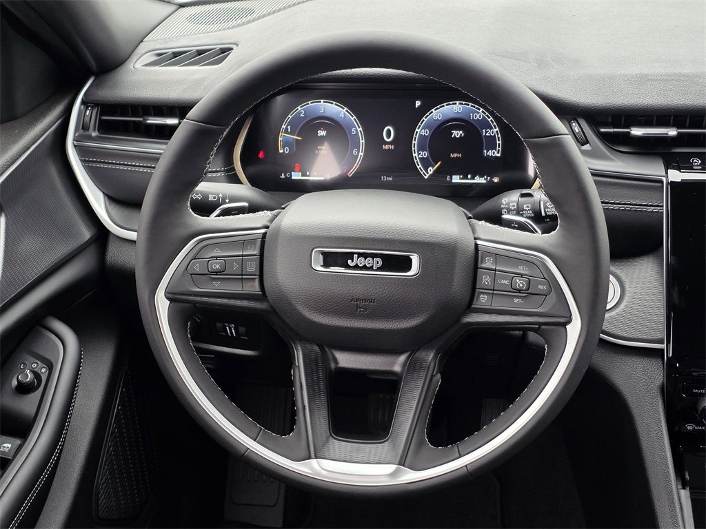 2025 Jeep Grand Cherokee Laredo X