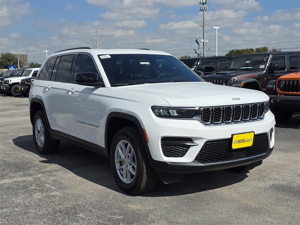2025 Jeep Grand Cherokee Laredo X